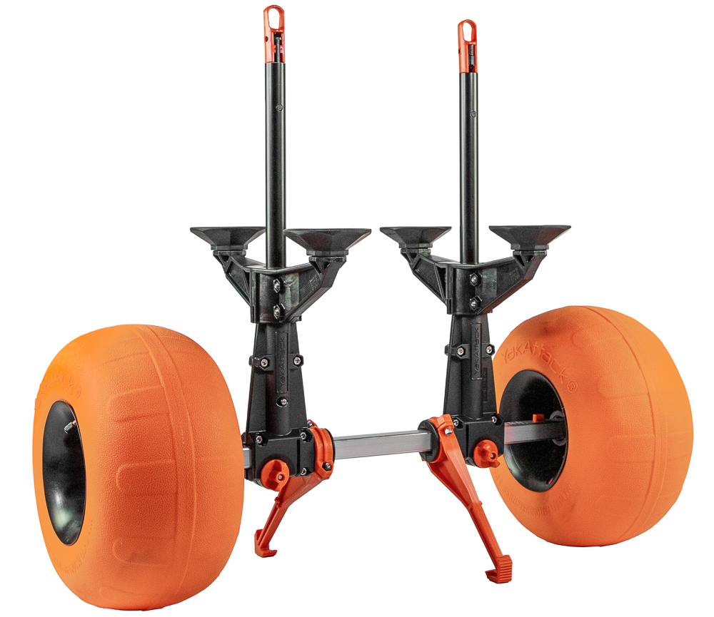 YakAttack townstow scupper with balloon wheels for use in the sand