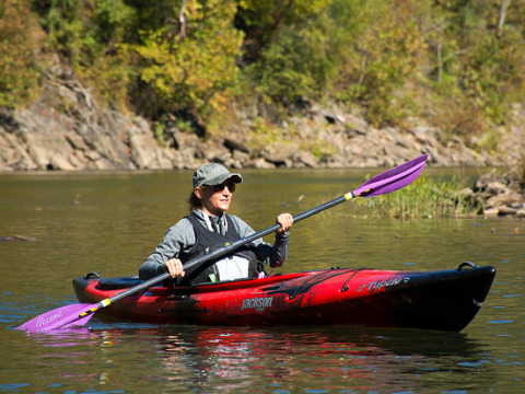 YakAttack Team member- purchasing a paddle for kayak fishing